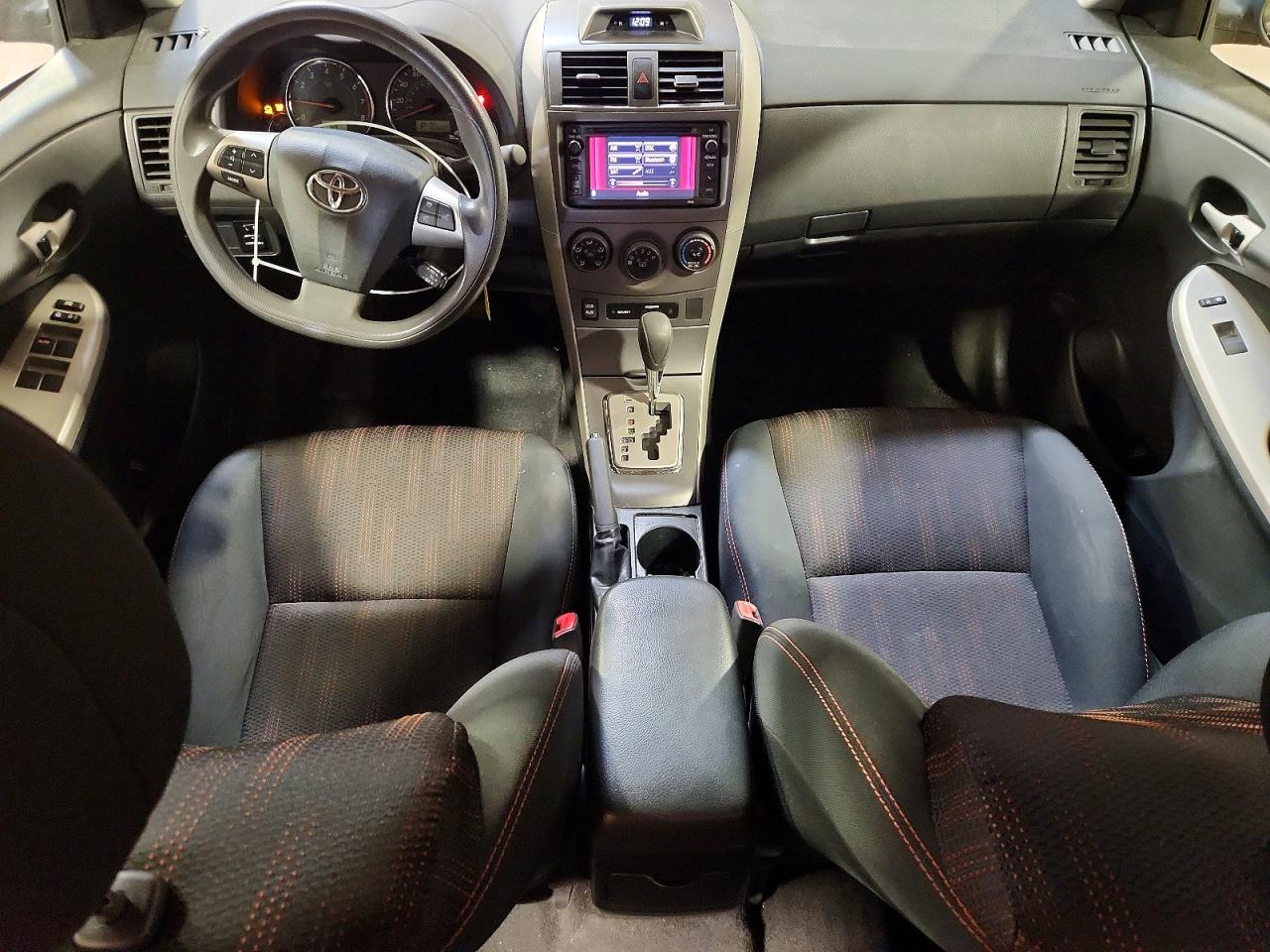 2013 TOYOTA COROLLA S SPECIAL EDITION photo 15