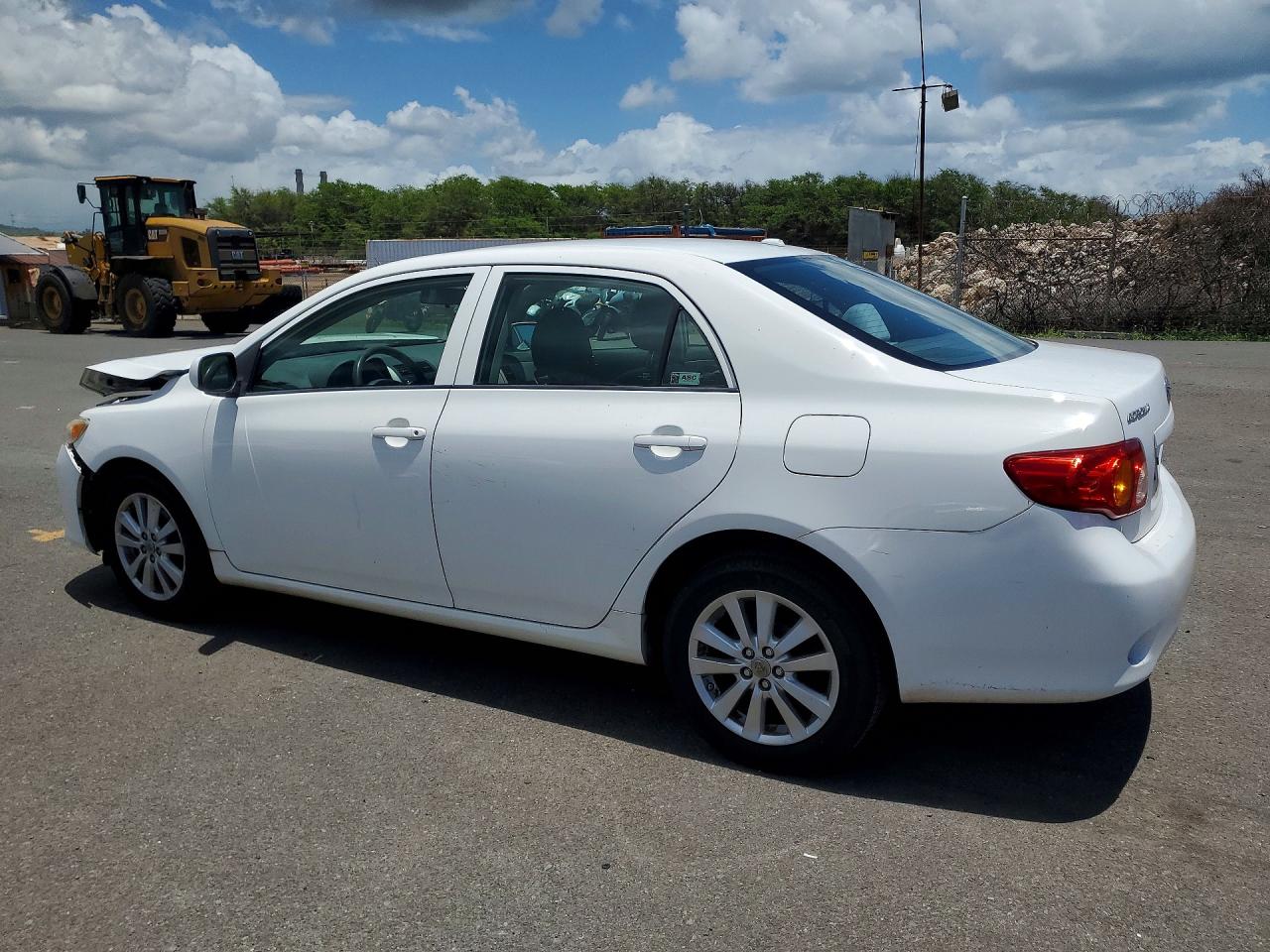 2010 TOYOTA COROLLA BASE photo 4