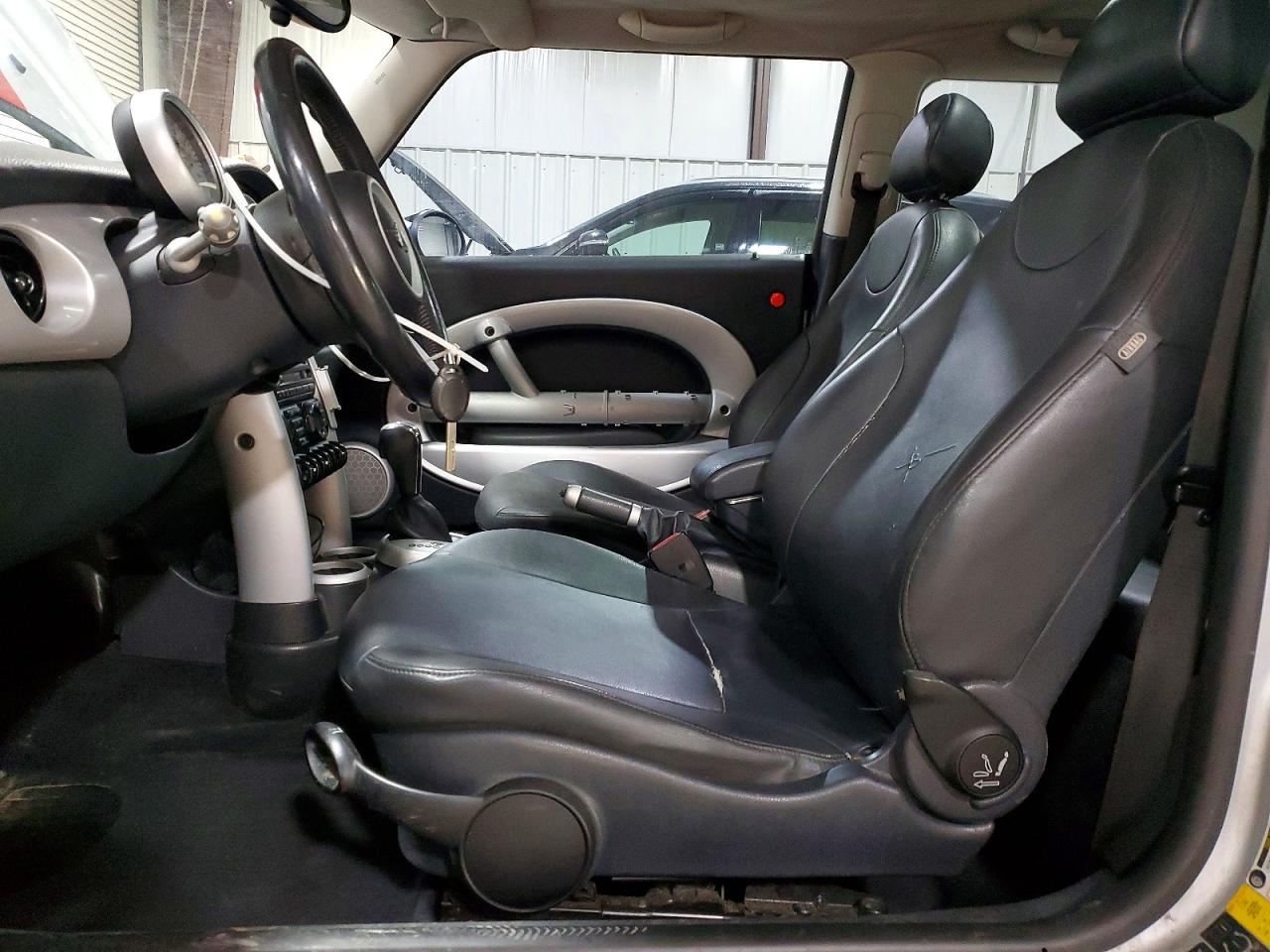 2006 MINI COOPER photo 7