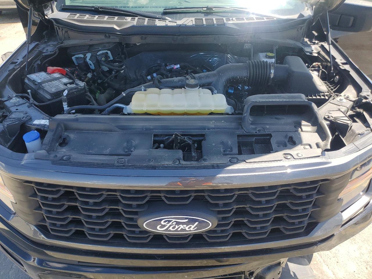 2025 FORD F150 STX photo 31
