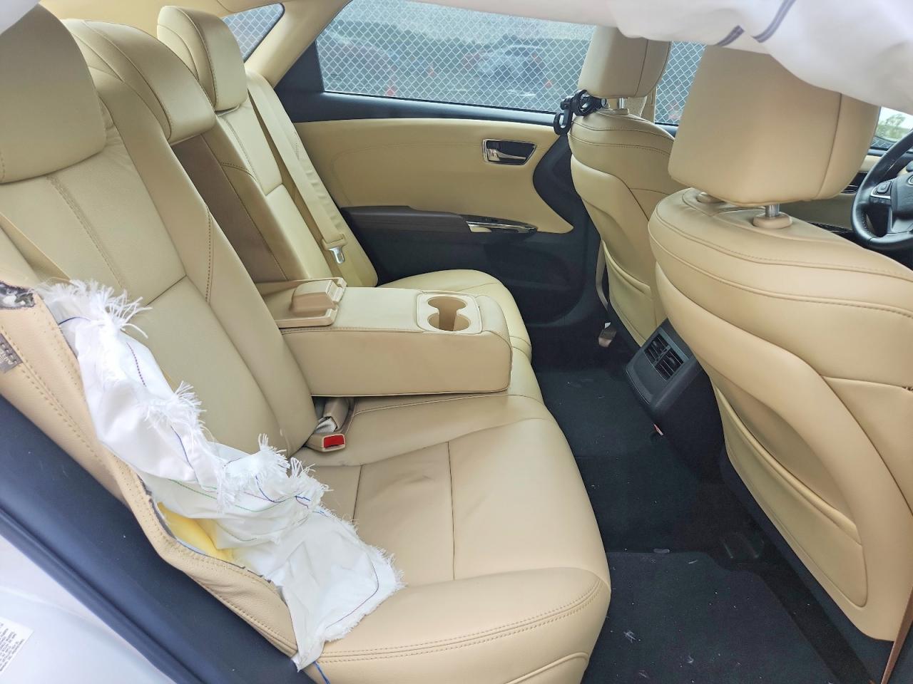 2016 TOYOTA AVALON XLE photo 19