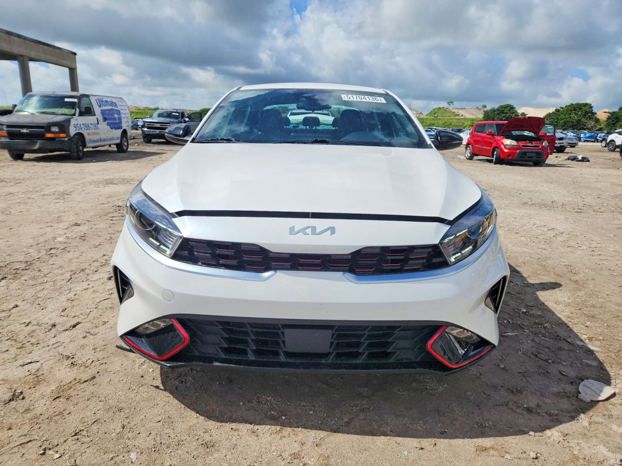 2024 KIA FORTE GT LINE photo 9