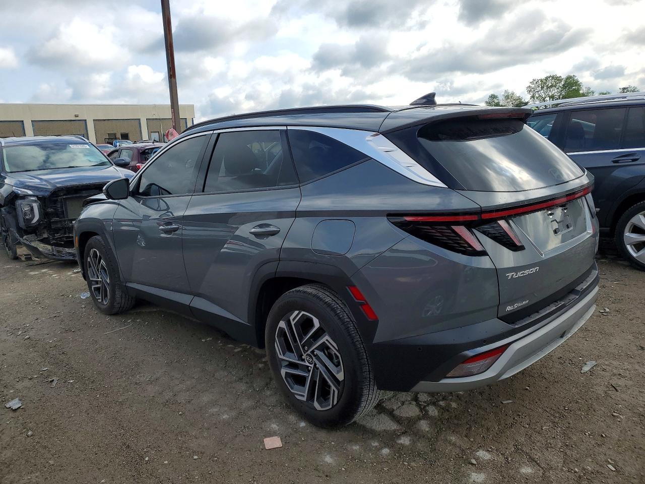 2025 HYUNDAI TUCSON LIMITED photo 3