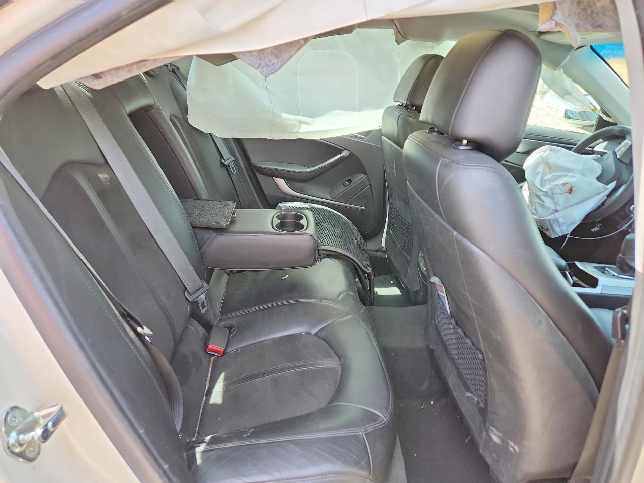2011 CADILLAC CTS photo 10