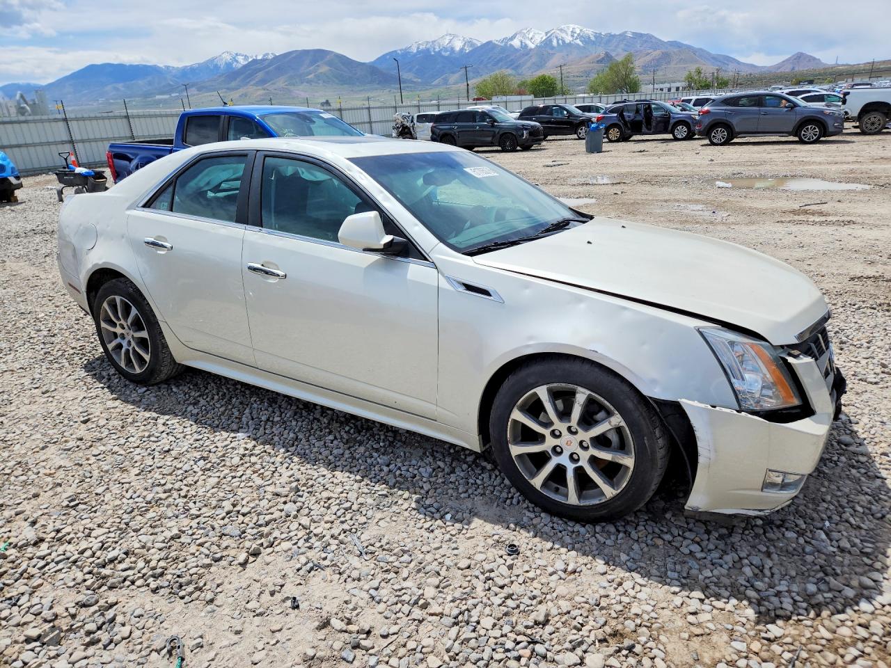 2011 CADILLAC CTS photo 4