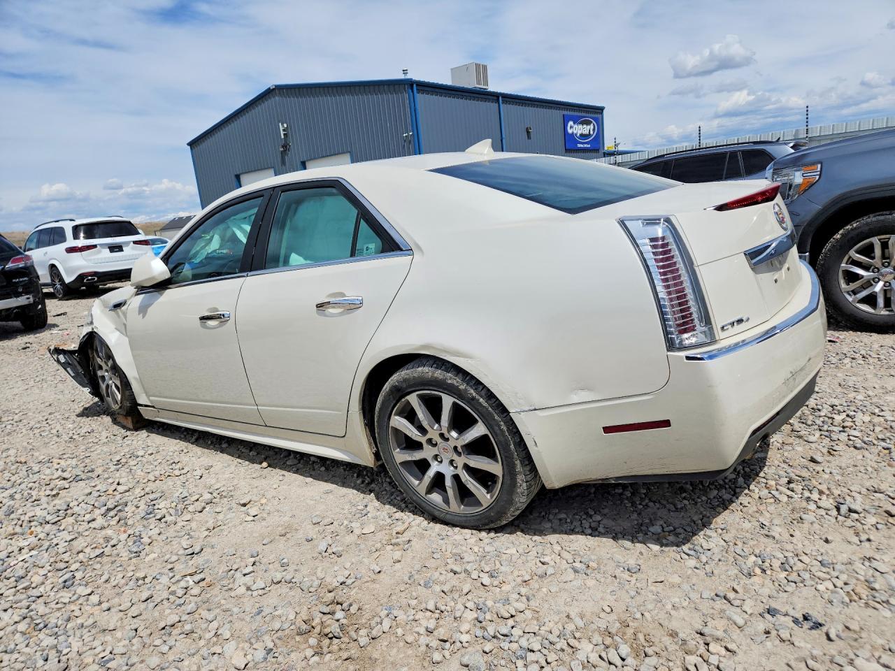 2011 CADILLAC CTS photo 2