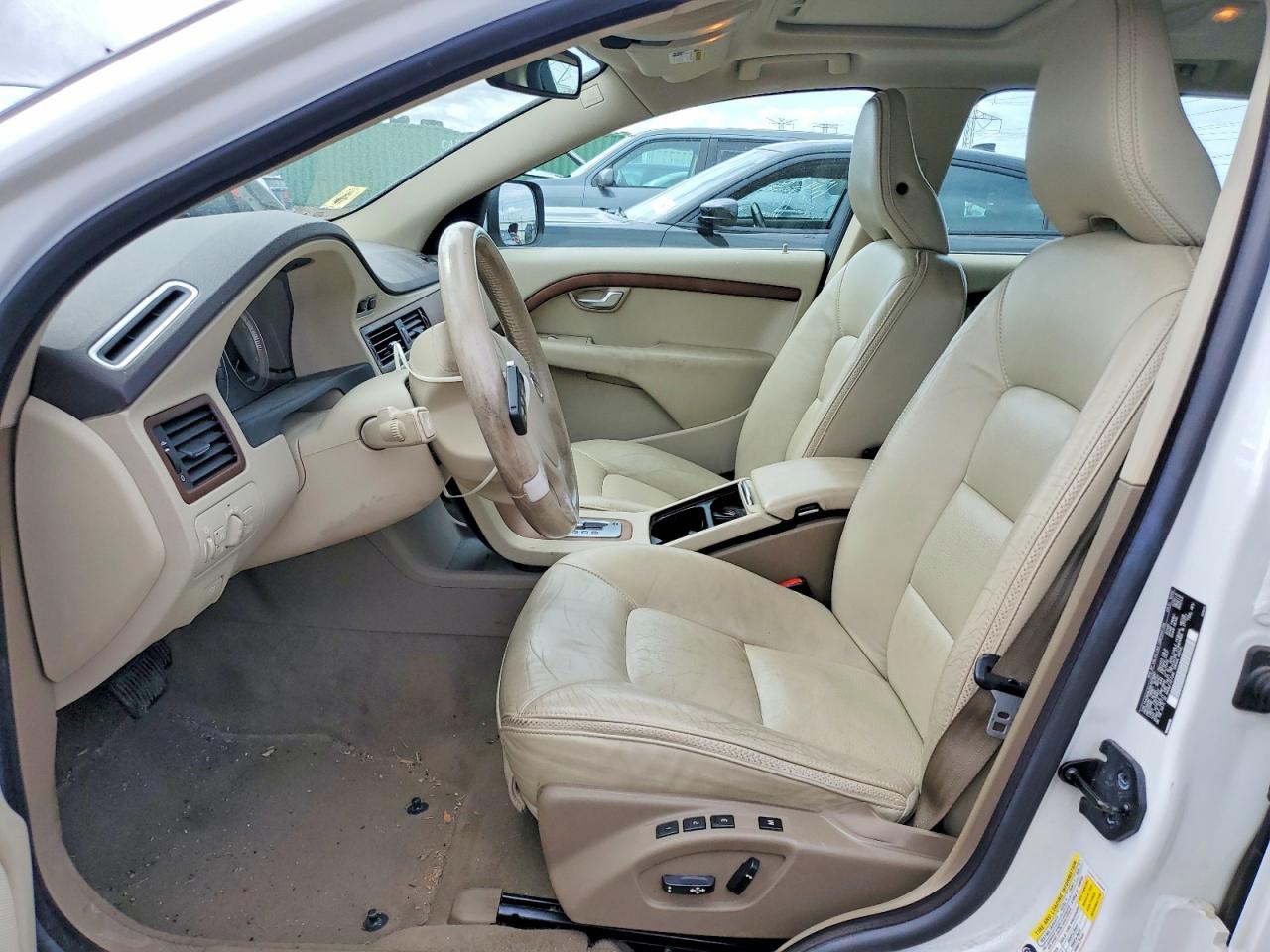 2010 VOLVO XC70 3.2 photo 19