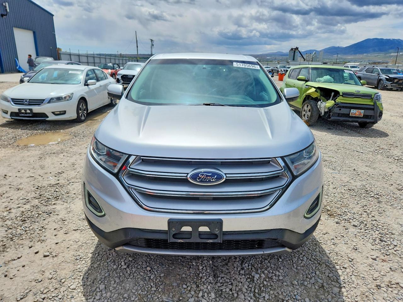 2017 FORD EDGE TITANIUM photo 9