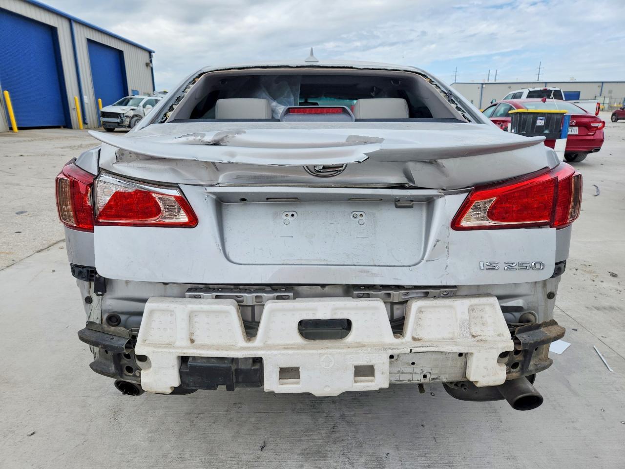 2012 LEXUS IS 250 photo 11