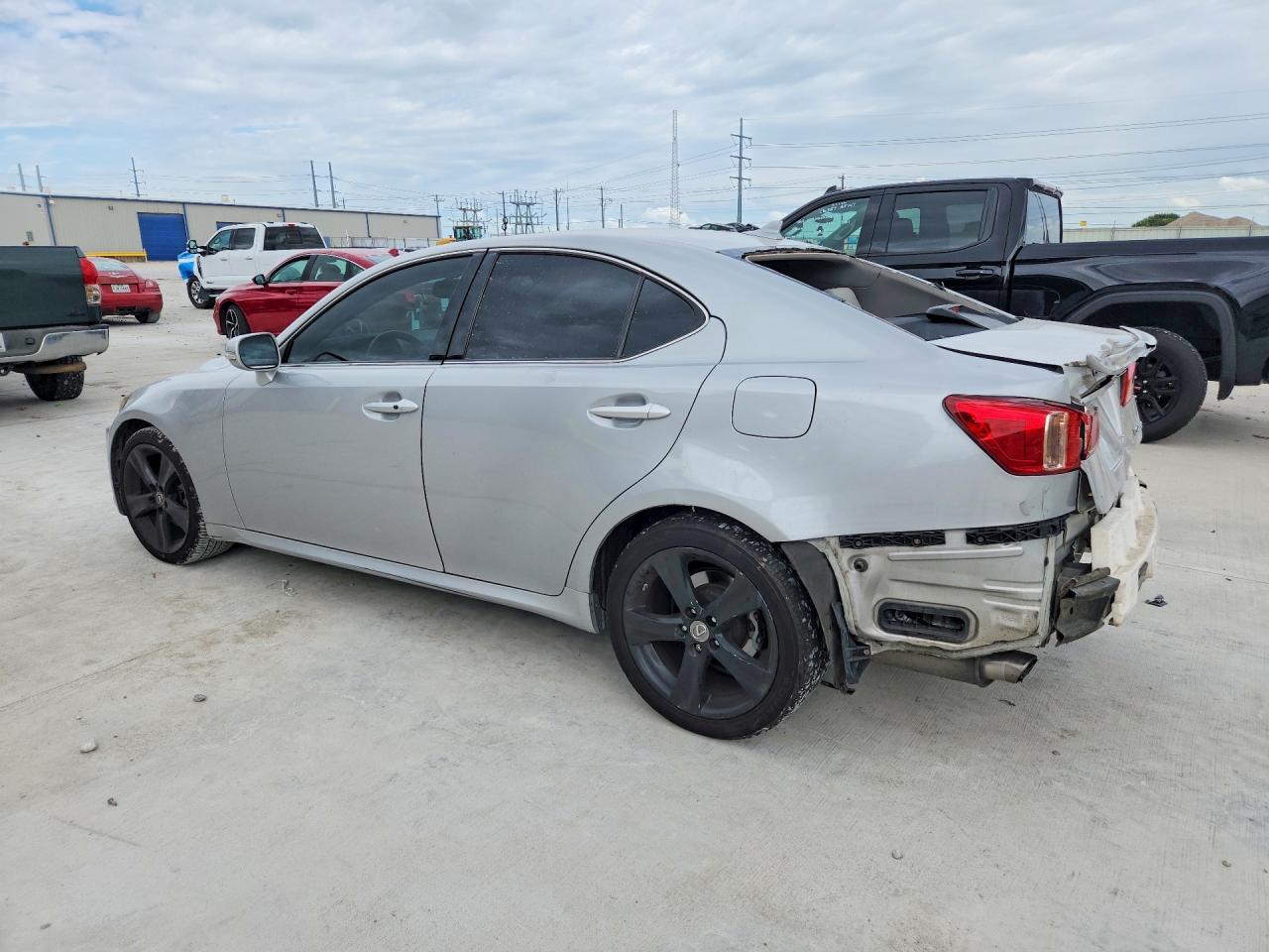 2012 LEXUS IS 250 photo 3