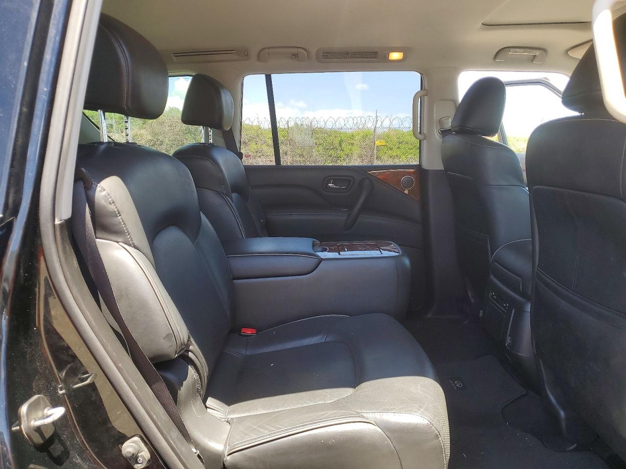2018 INFINITI QX80 BASE photo 21
