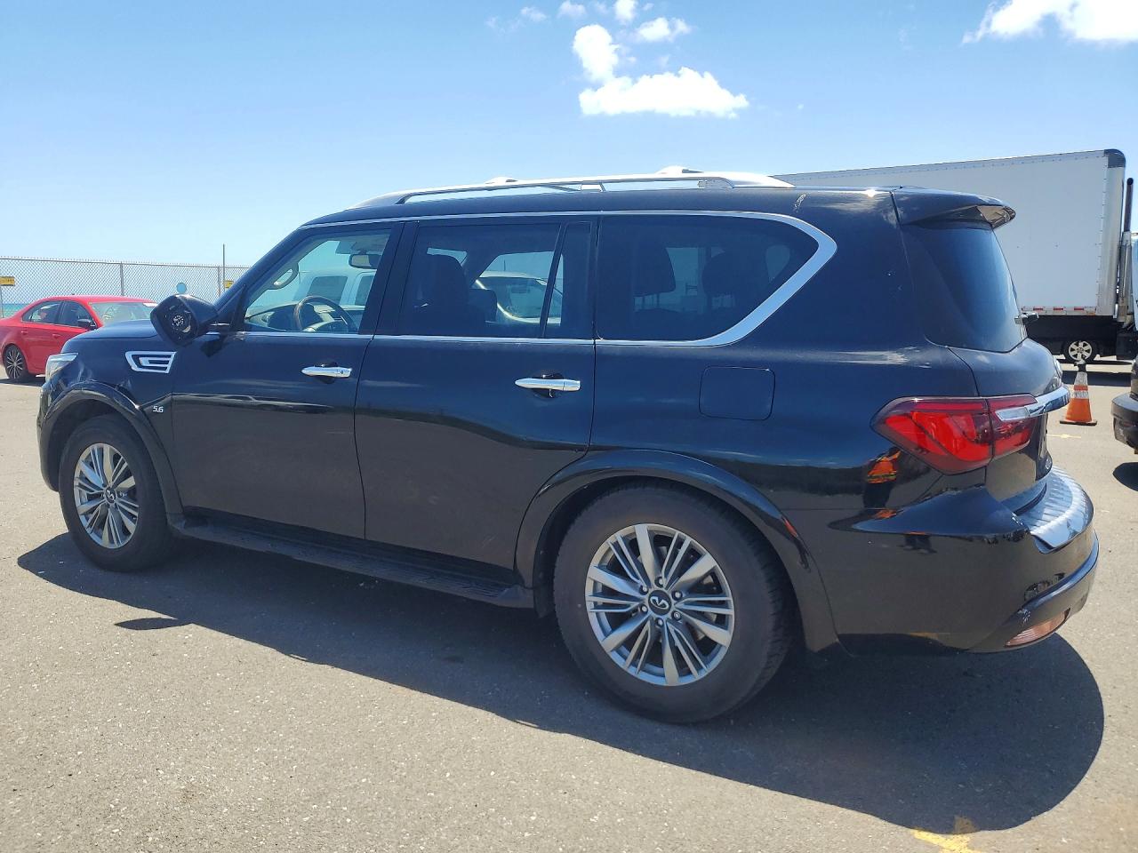2018 INFINITI QX80 BASE photo 3