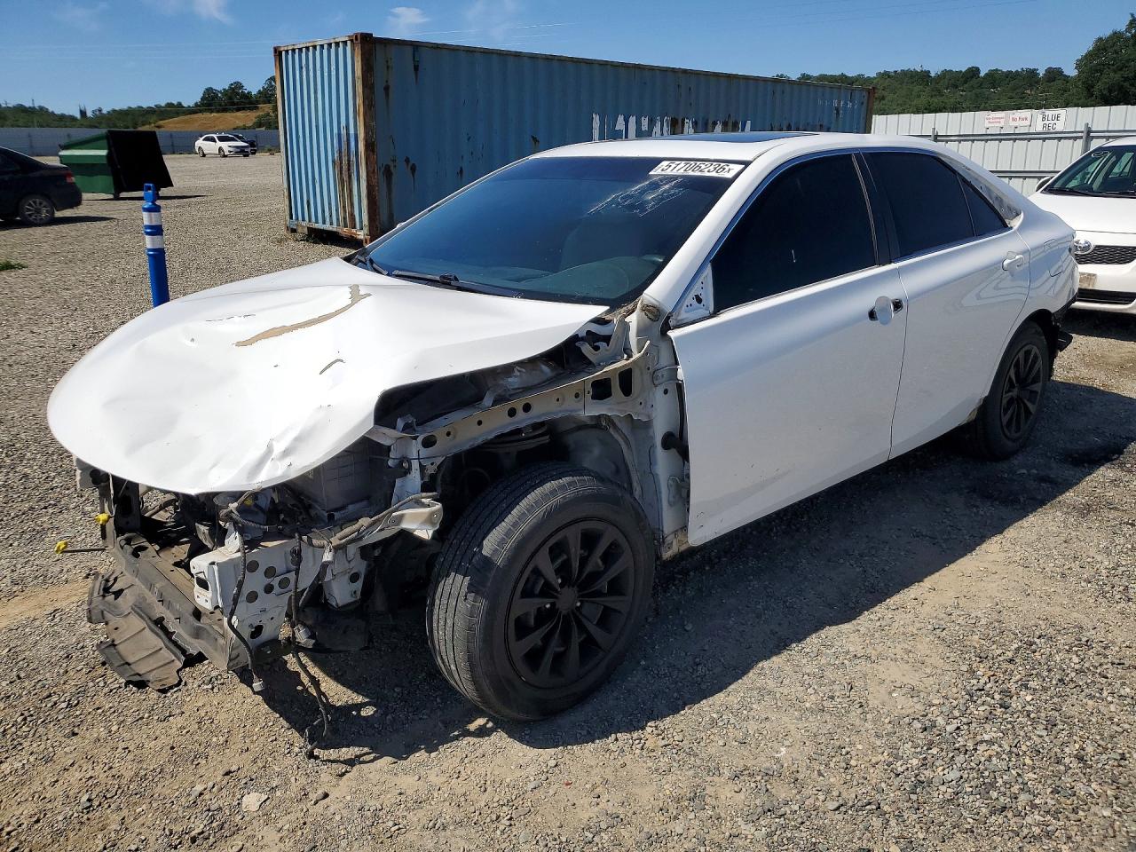 2017 TOYOTA CAMRY