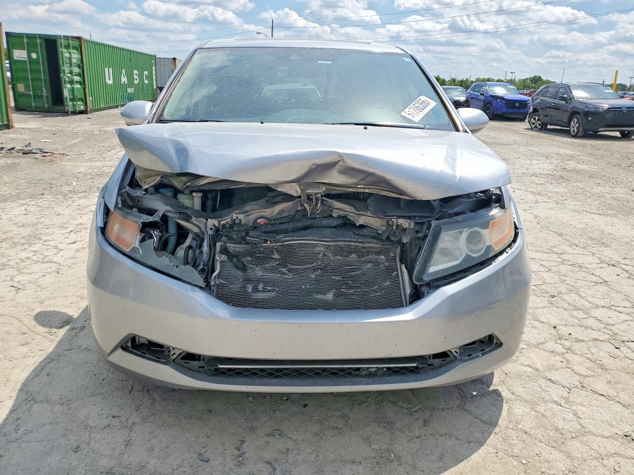 2016 HONDA ODYSSEY EXL photo 5