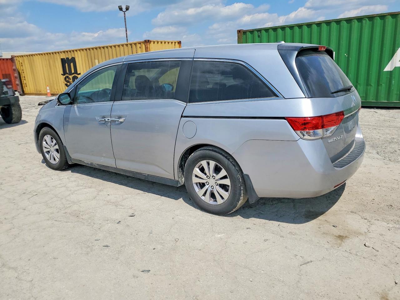 2016 HONDA ODYSSEY EXL photo 2