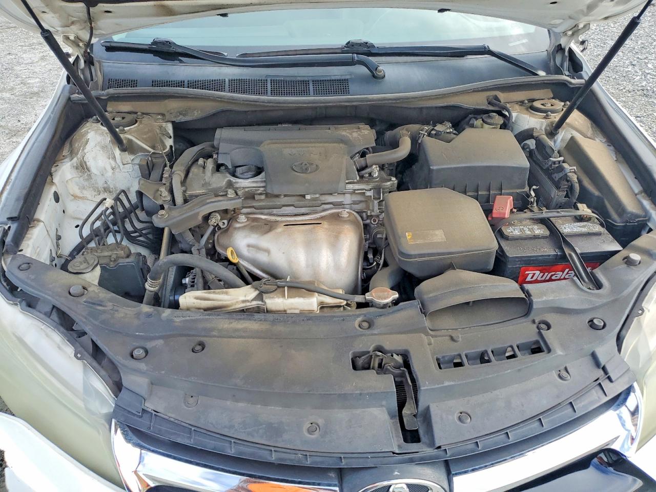 2016 TOYOTA CAMRY SE photo 31