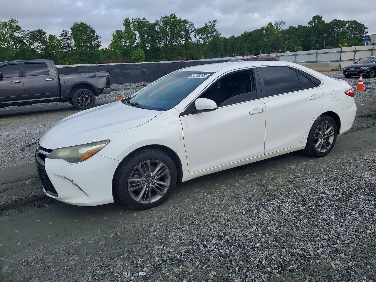 2016 TOYOTA CAMRY