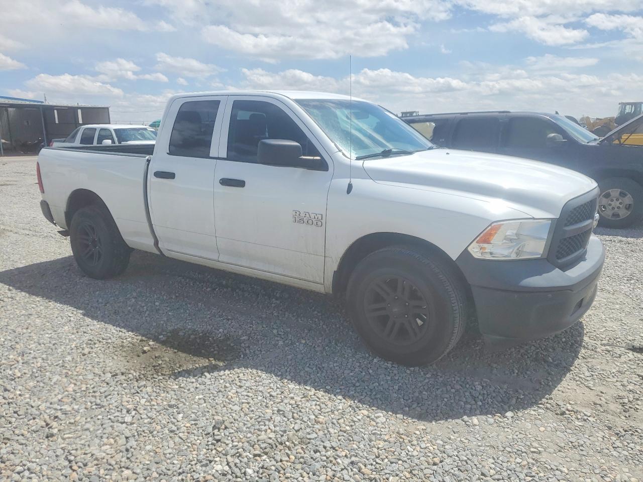 2016 RAM 1500 ST photo 7