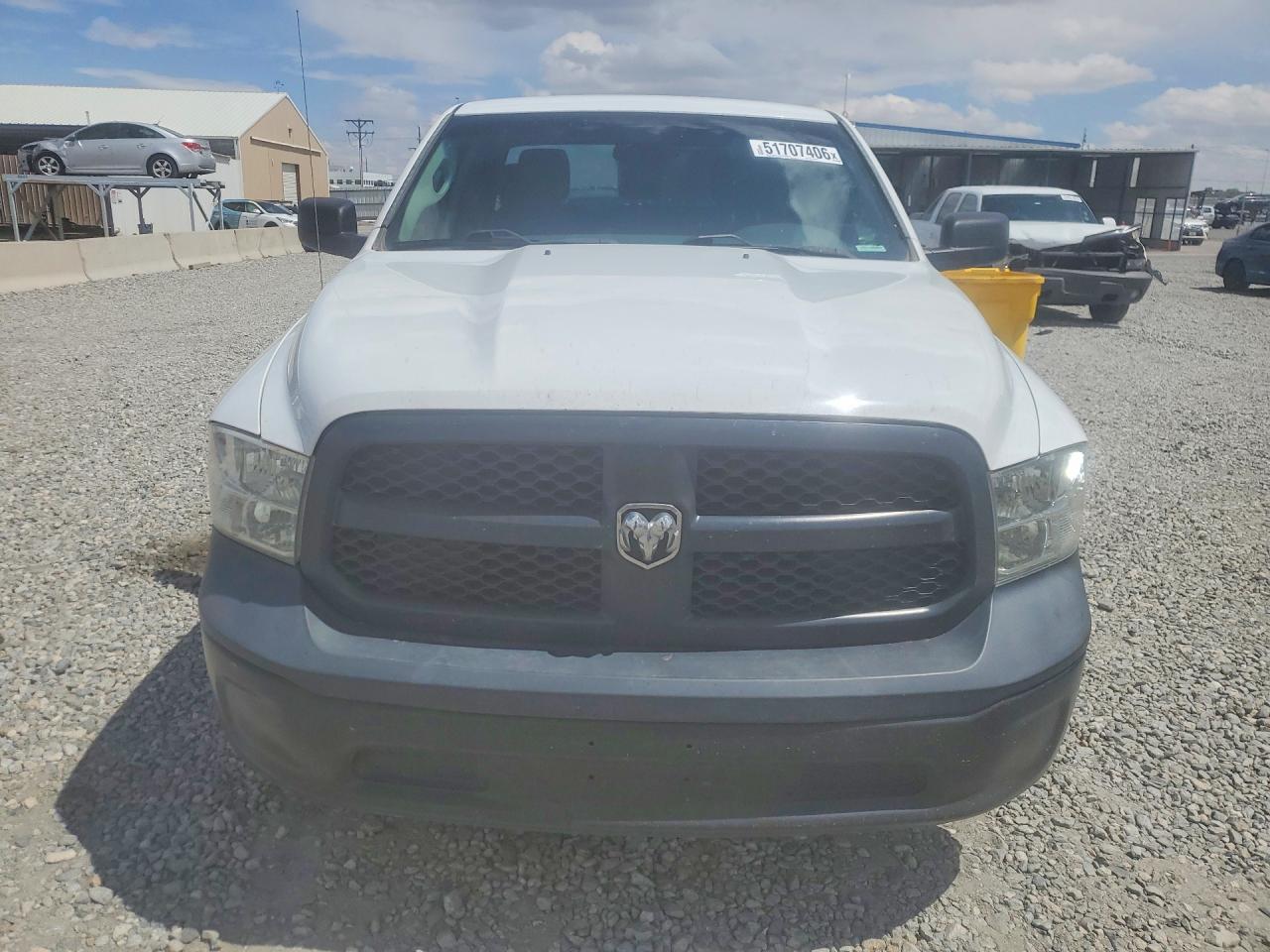 2016 RAM 1500 ST photo 9