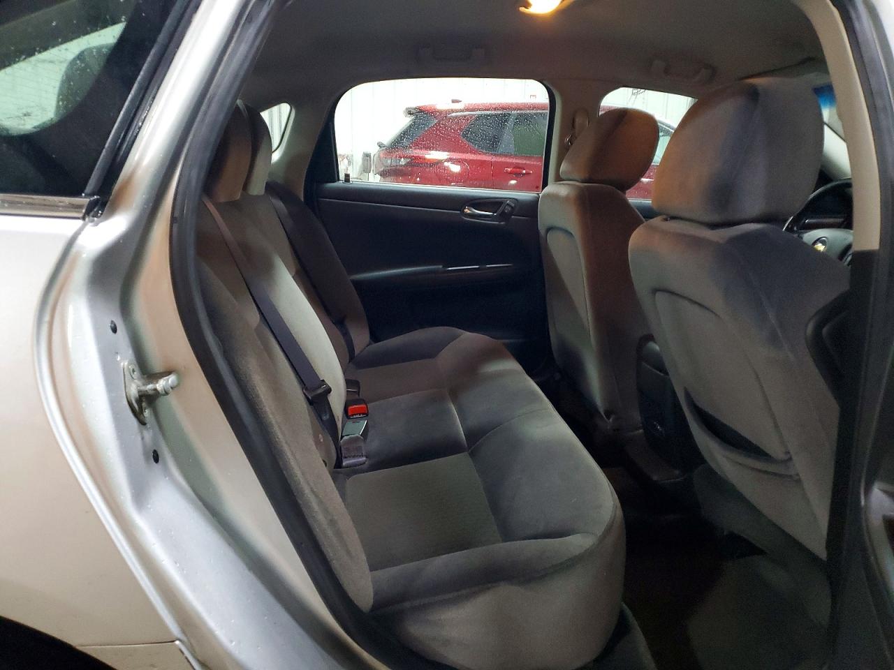 2011 CHEVROLET IMPALA LT photo 19