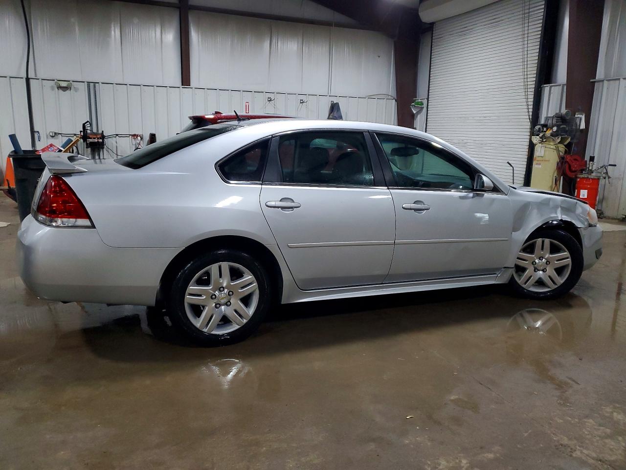 2011 CHEVROLET IMPALA LT photo 5