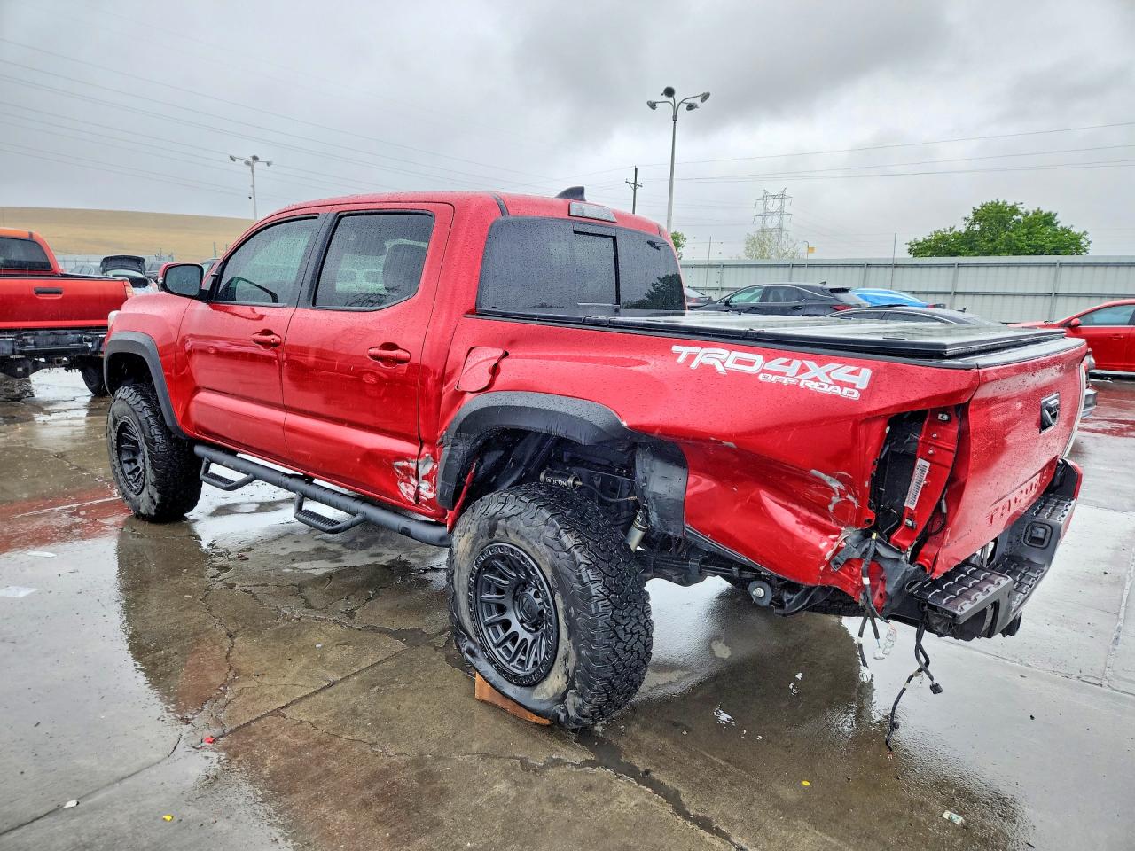2022 TOYOTA TACOMA TRD OFF-ROAD photo 4