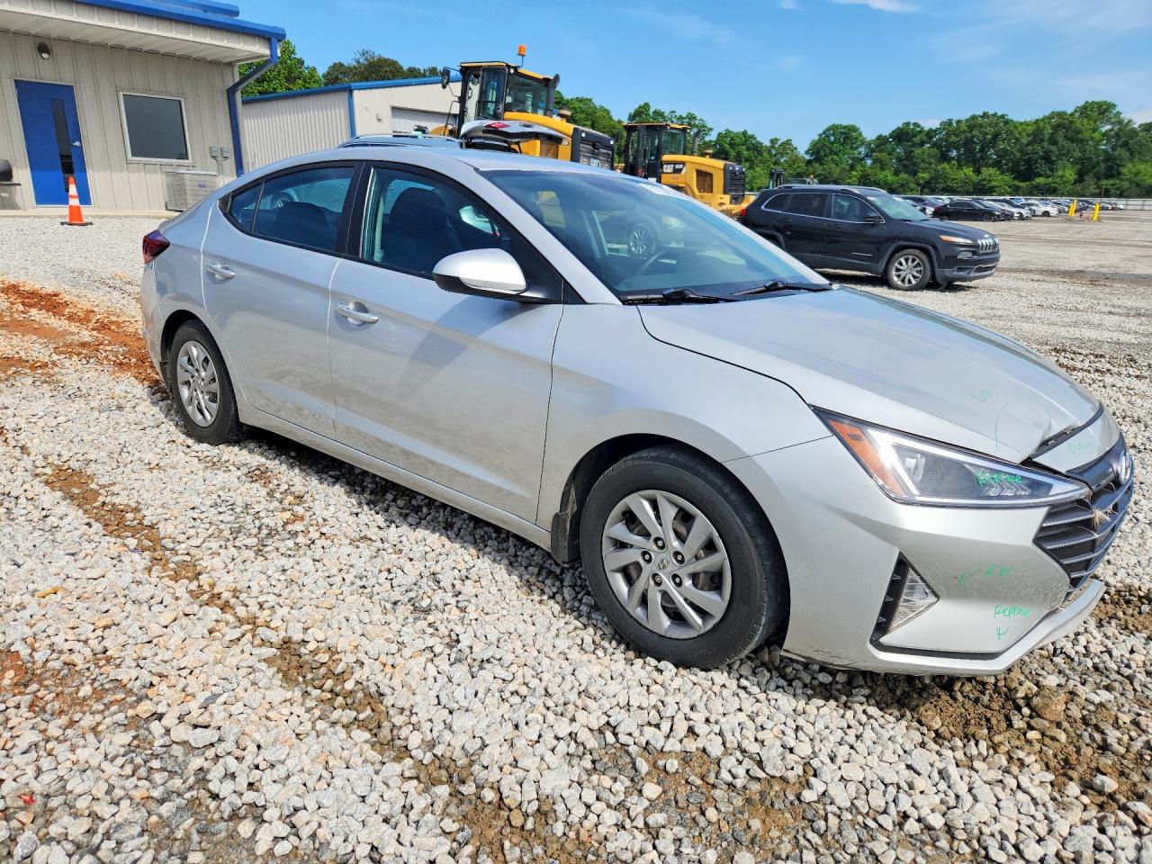 2019 HYUNDAI ELANTRA SE photo 10