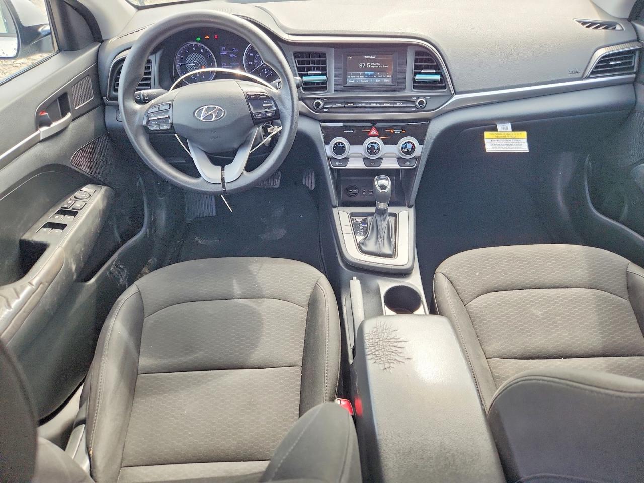 2019 HYUNDAI ELANTRA SE photo 22