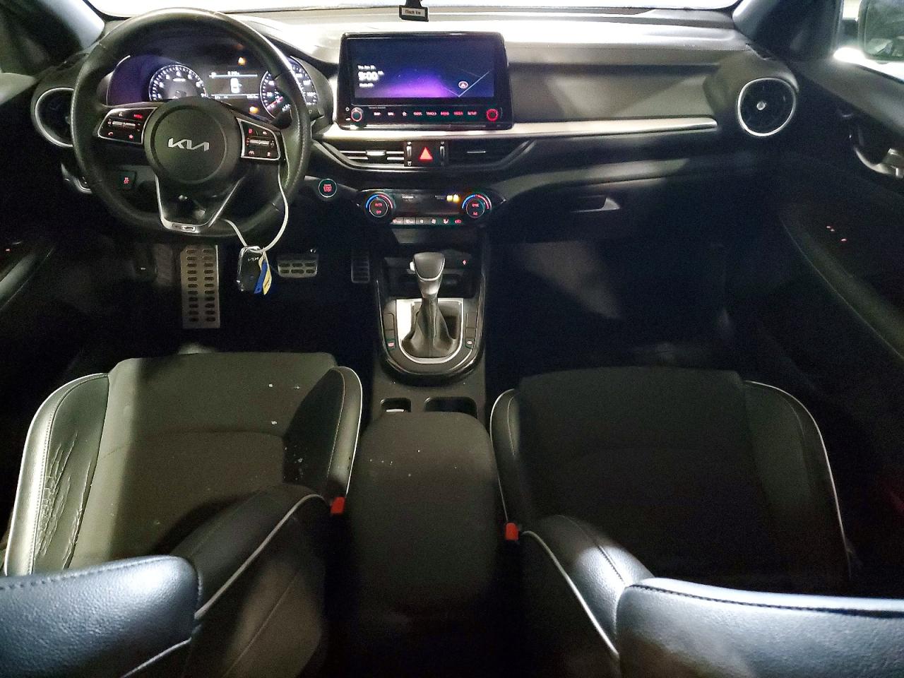 2023 KIA FORTE GT LINE photo 22