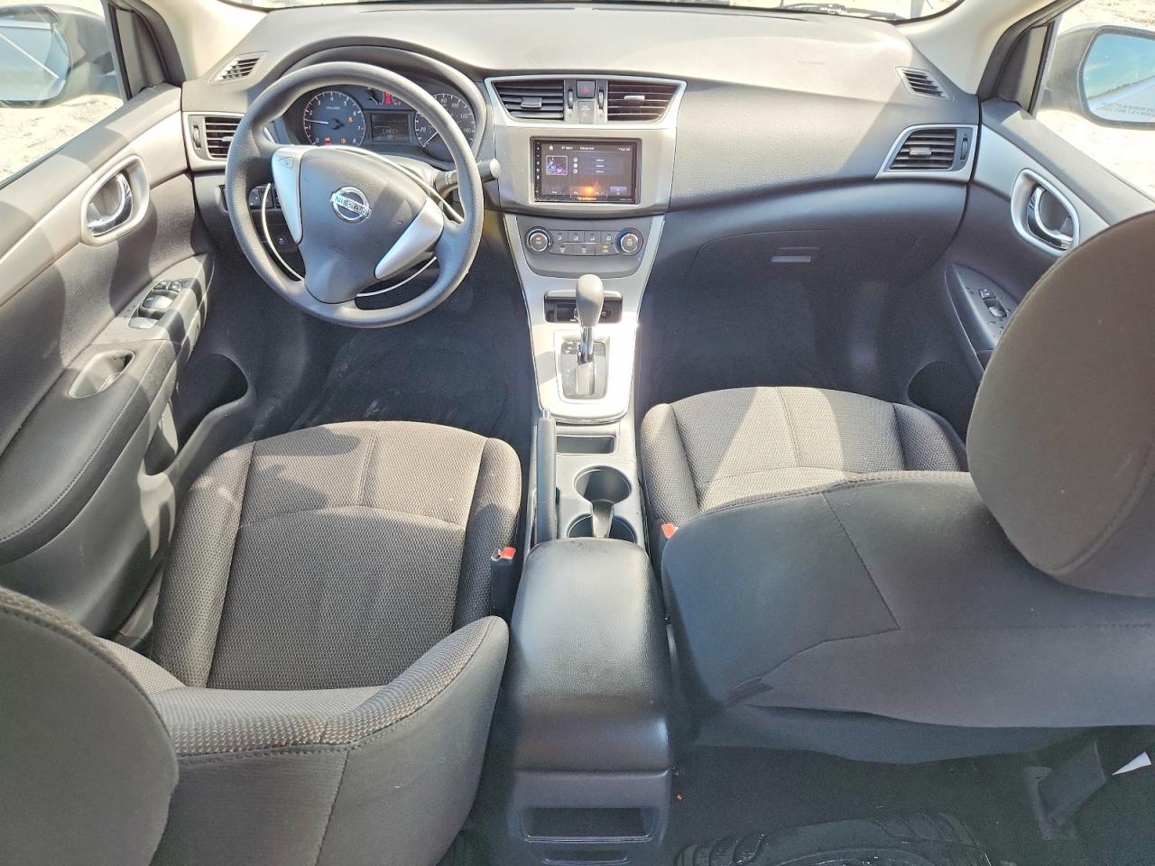2013 NISSAN SENTRA S photo 22