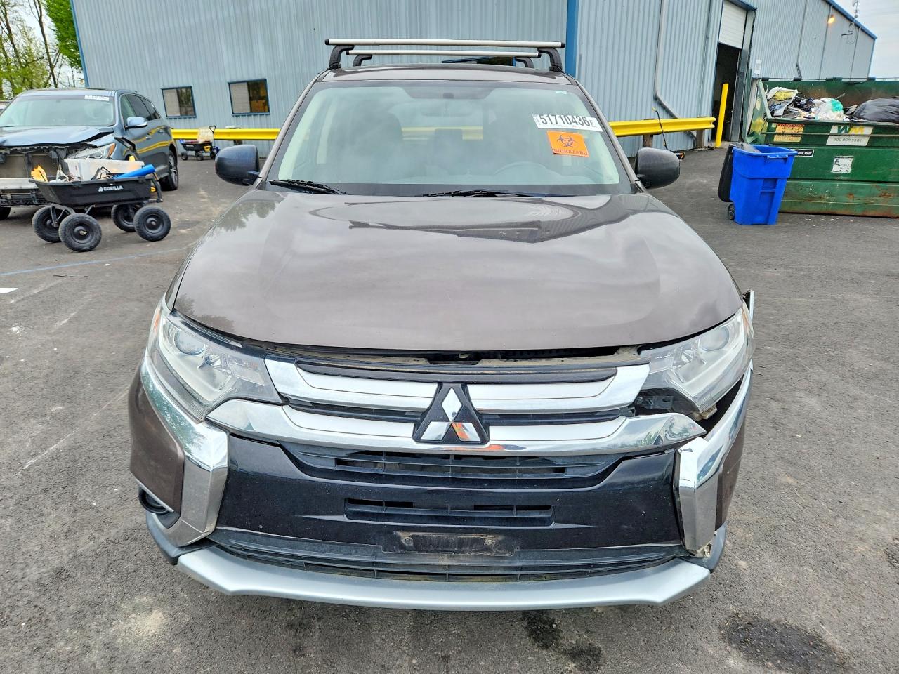 2017 MITSUBISHI OUTLANDER ES photo 9