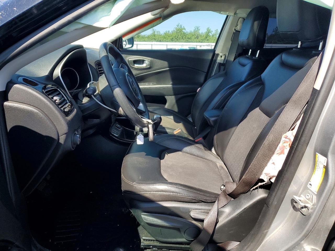 2019 JEEP COMPASS LATITUDE photo 7