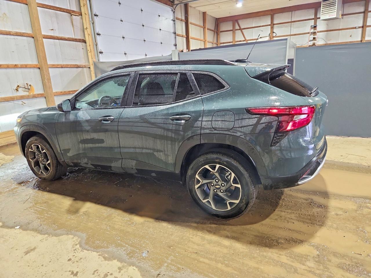 2025 CHEVROLET TRAX 1LT photo 3