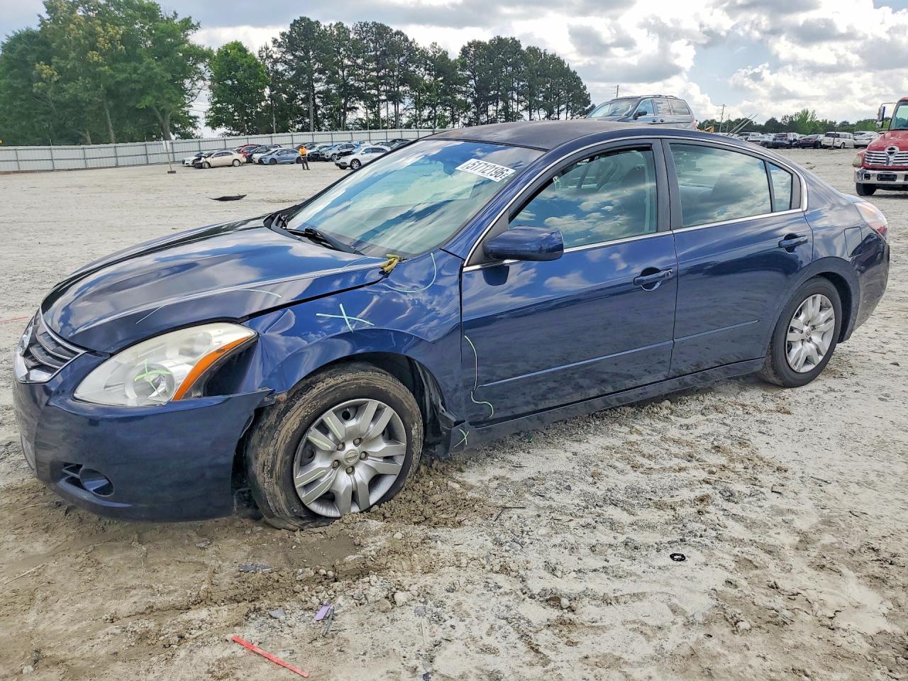 2012 NISSAN ALTIMA