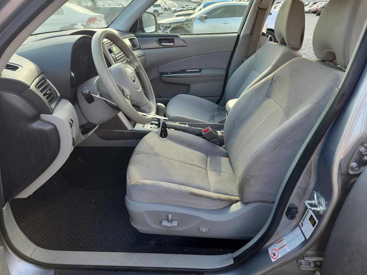 2011 SUBARU FORESTER 2.5X PREMIUM photo 7