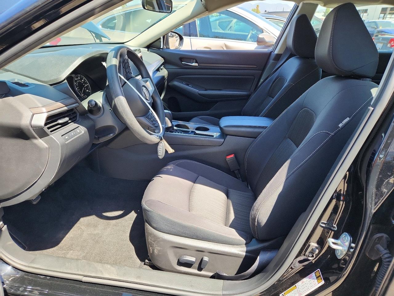 2025 NISSAN ALTIMA SV photo 13