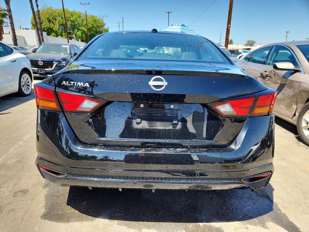 2025 NISSAN ALTIMA SV photo 11
