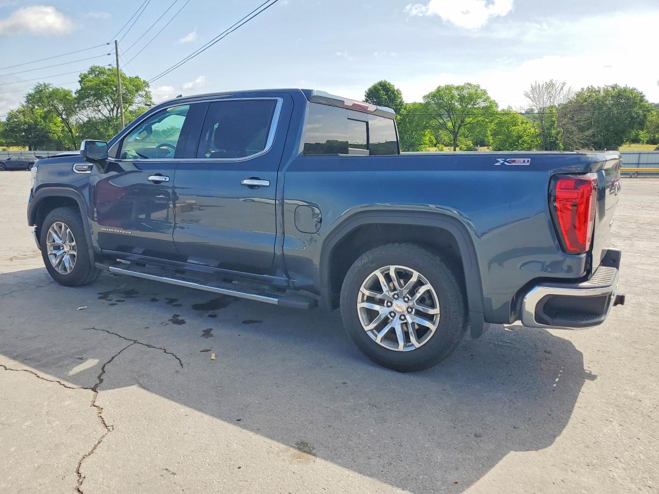 2020 GMC SIERRA K1500 SLT photo 2