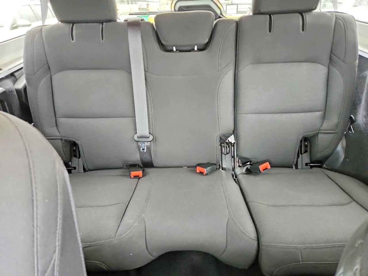 2019 JEEP WRANGLER UNLIMITED SAHARA photo 28