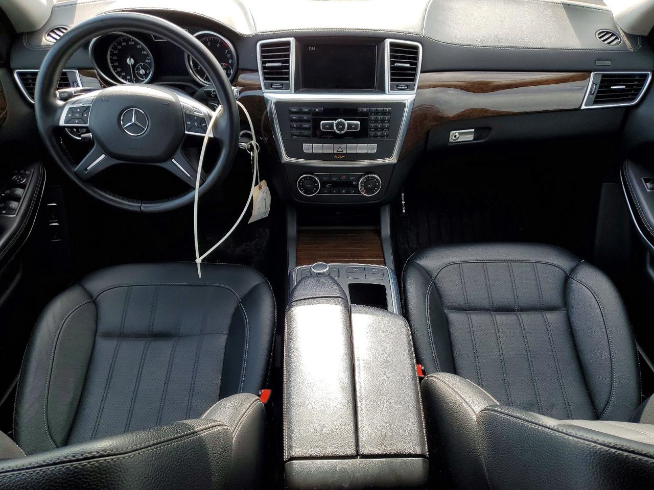 2013 MERCEDES-BENZ GL 450 4MATIC photo 22