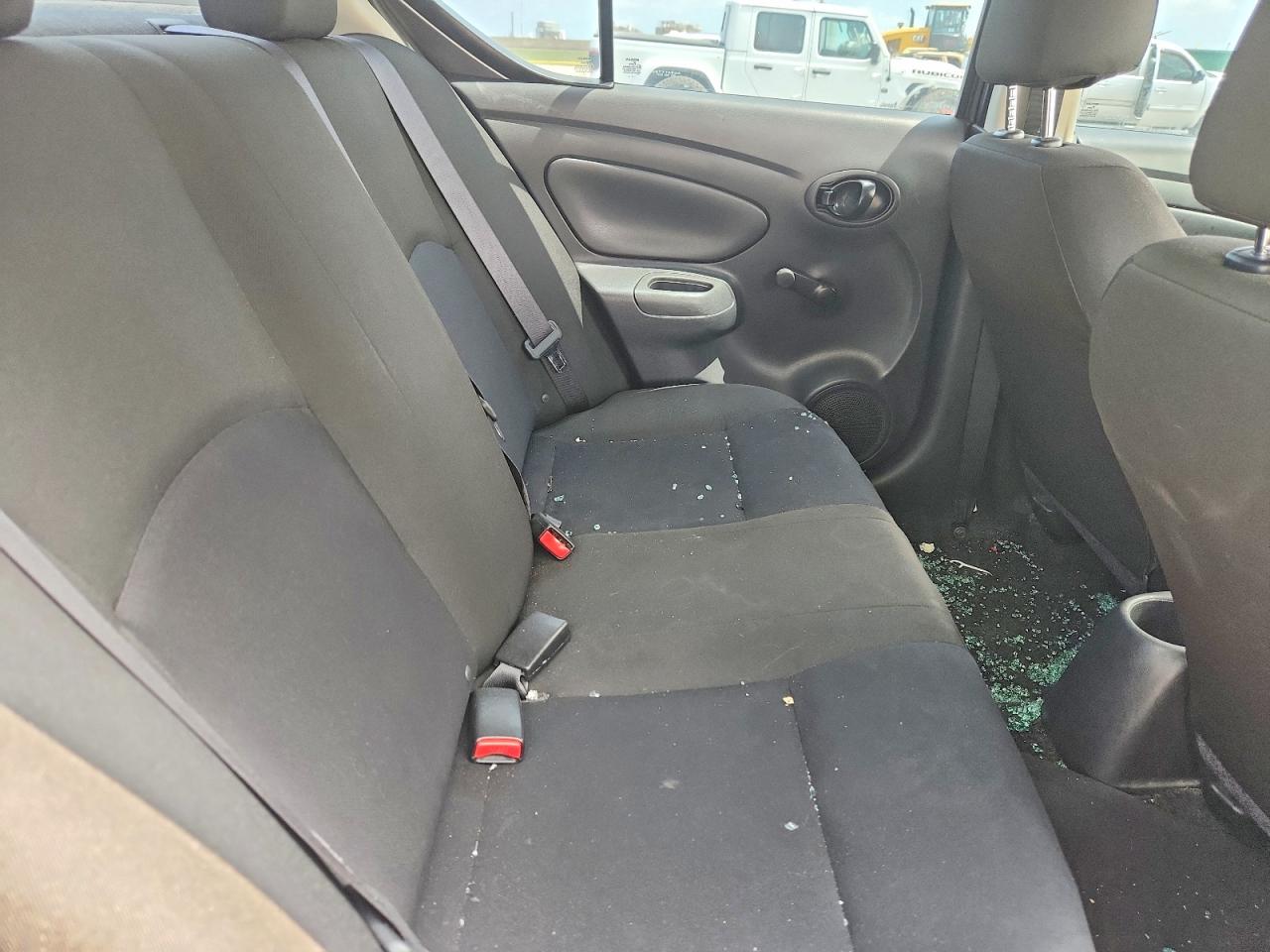2018 NISSAN VERSA S PLUS photo 28