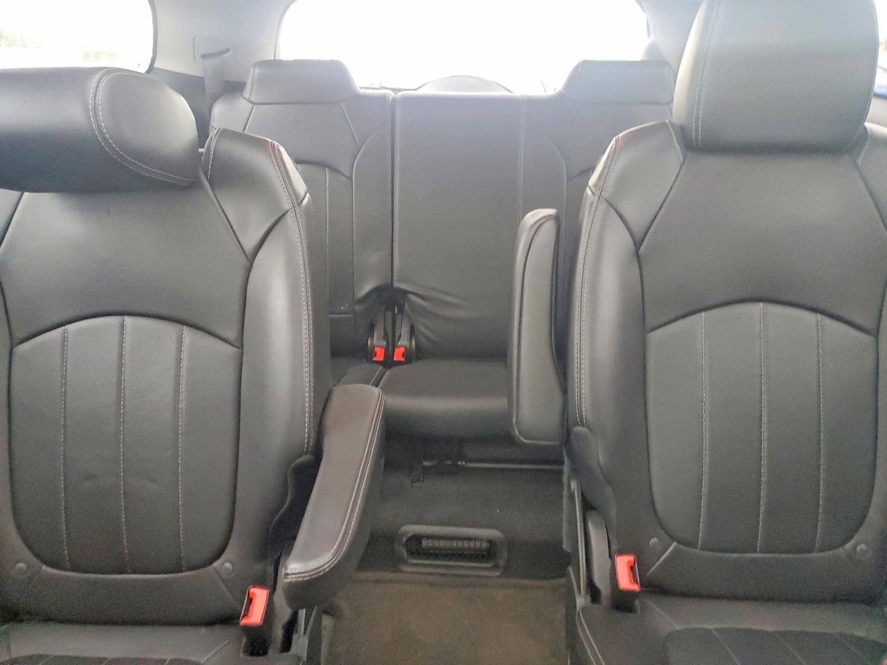 2015 BUICK ENCLAVE photo 28