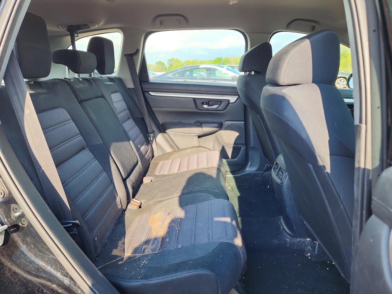 2018 HONDA CR-V LX photo 19
