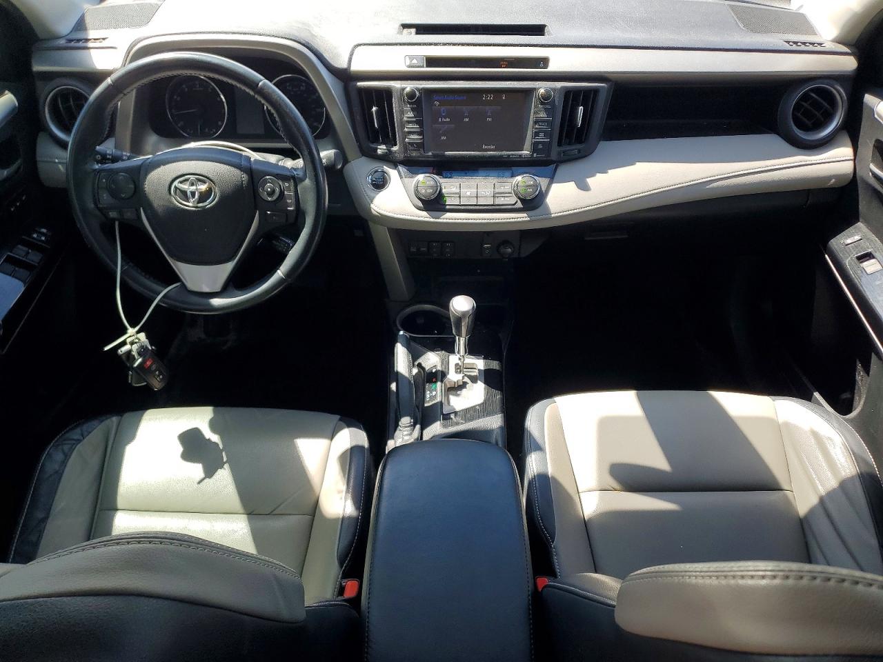 2016 TOYOTA RAV4 LIMITED photo 8