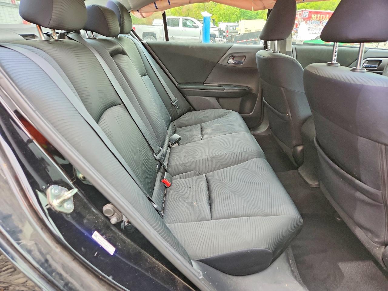 2014 HONDA ACCORD LX photo 28