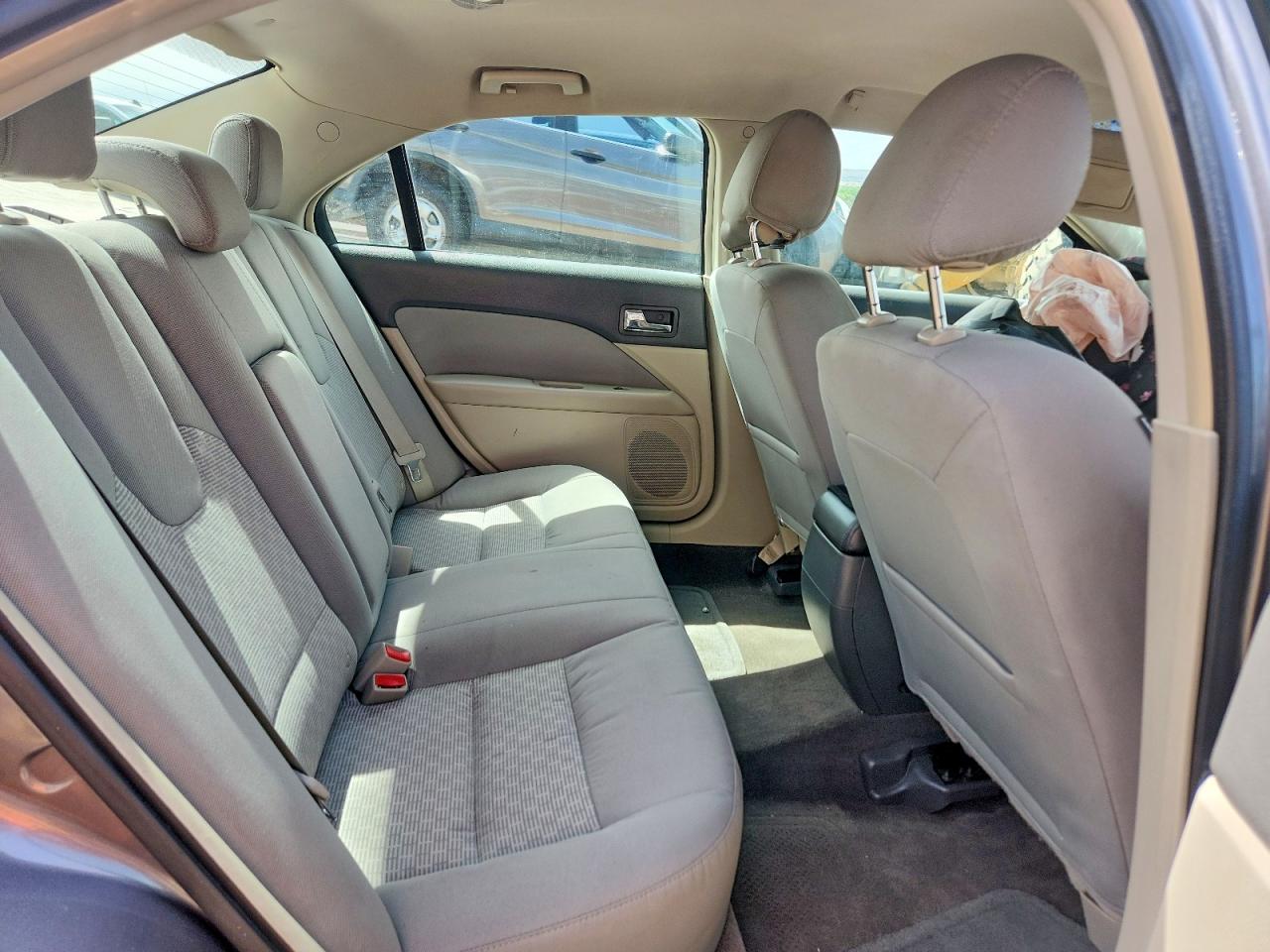 2012 FORD FUSION SE photo 19