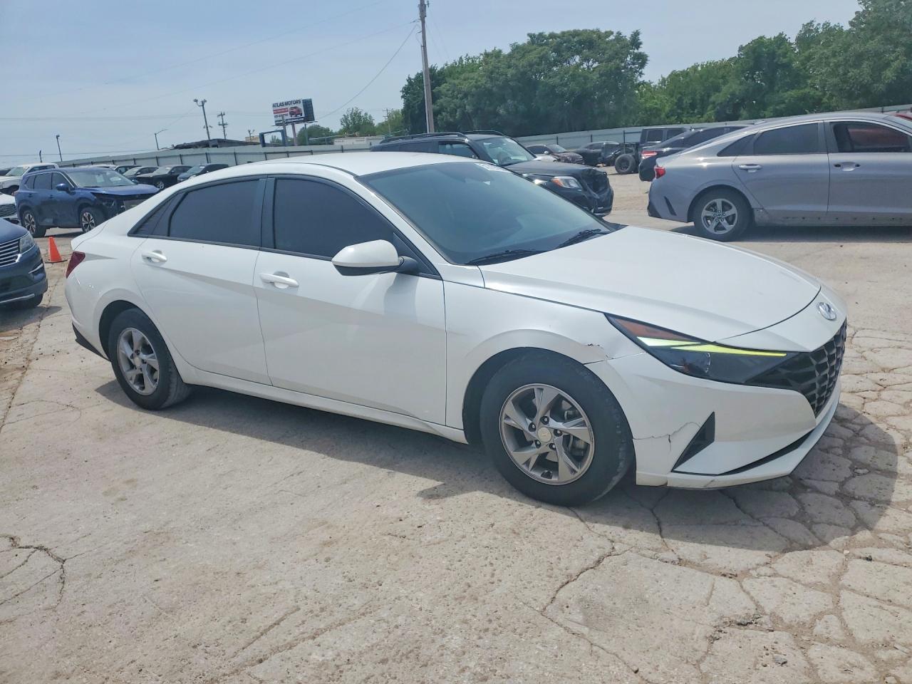 2021 HYUNDAI ELANTRA SE photo 4