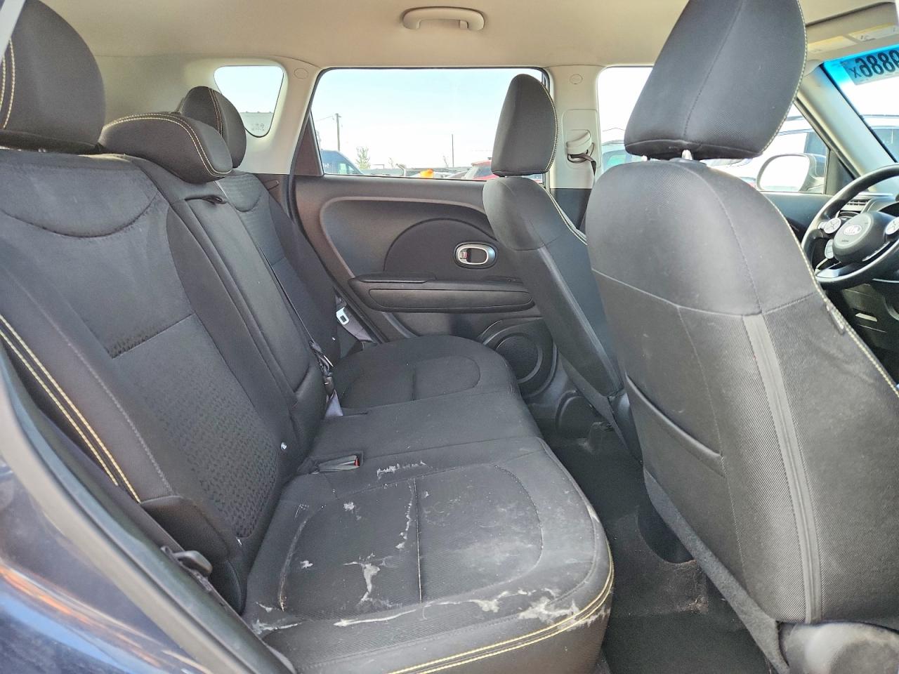 2015 KIA SOUL + photo 10