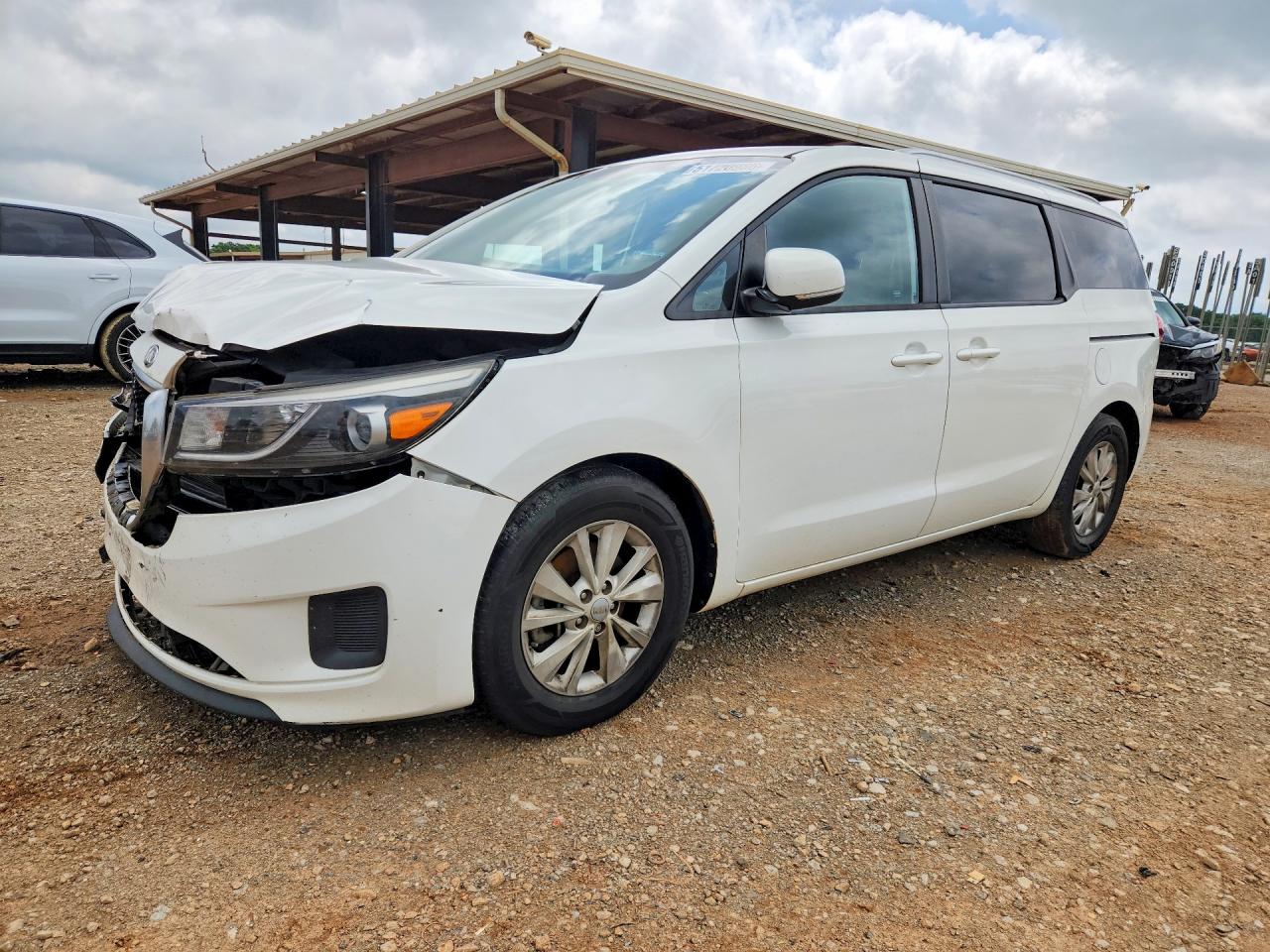 2016 KIA SEDONA