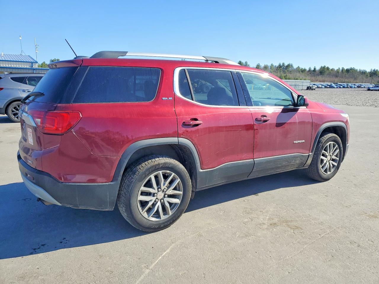 2017 GMC ACADIA SLE photo 5